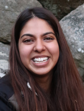 Iqra Ahmed headshot